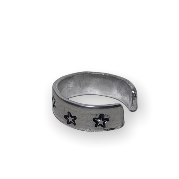 Handmade 7.5/8 stamped mountains & forest silver hypoallergenic adjustable‎ ring - Picture 3 of 7